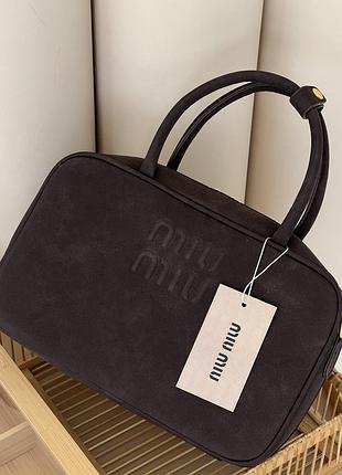 Сумка женская сумка miu miu top-handle bag шоколадный замш кросс боди миу миу