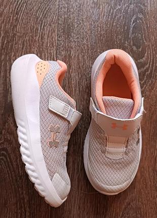 Кроссовки under armour