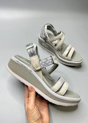 Deckers x lab