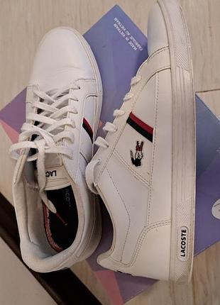 Кроссовки мужские lacoste оригинал 41 размер. белые. кожа.