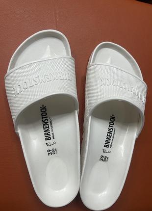 Білі шльопанці birkenstock barbados розмір 39 (24,5 -25 см!