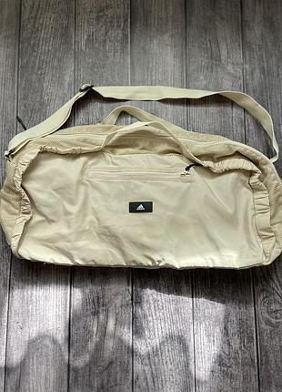 Жіноча сумка adidas yoga duffel bag