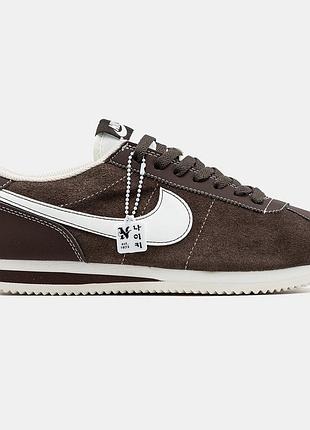 Чоловічі кросівки nike cortez коричневі оригінальні 39