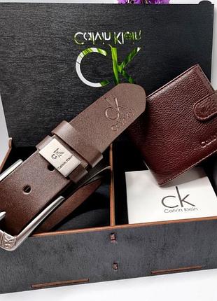 Чоловічий шкіряний гаманець коричневий calvin klein якісний брендовий подарунковий набір портмоне і пояс в деревʼяній коробочці