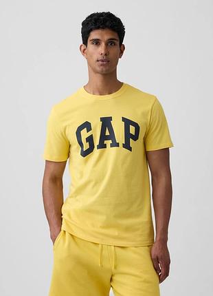 Мужская футболка gap с логотипом