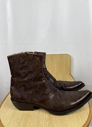 Казаки trust shoes