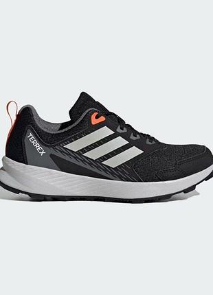 Adidas кроссовки terrex tracefinder trail running