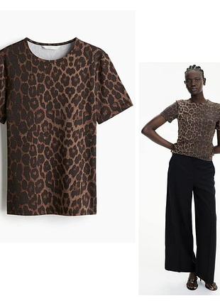 Футболка hm еластичний трикотаж slim fit леопард шоколадний