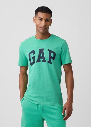 Мужская футболка gap с логотипом
