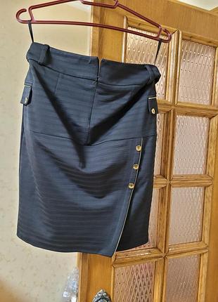 Спідниця жіноча черна,нова з гудзиками,horm  поліостер88%.spandex turkey