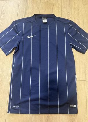 Футболка nike s