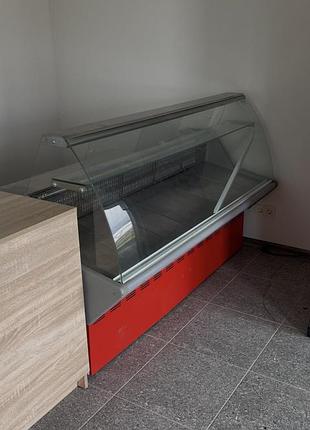 Гастрономічна вітрина, холодильник