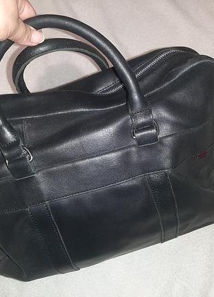 Кожаная сумка брендом pier one как унисекс (unisex)