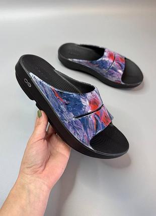 Oofos шльопанці