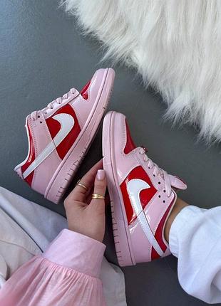 Кросівки жіночі nike dunk low valentine`s day