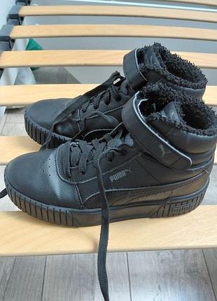Зимові кросівки puma carina 2.0 mid оригінал 34 розмір