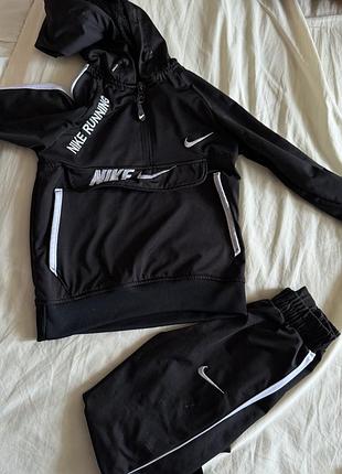 Дитячий спортивний костюм nike