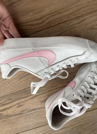 Жіноча кросівки nike ( оригінал )