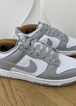 Оригінальні кросівки nike dunk low