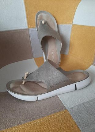 Шлепанцы осенни из натуральной кожи clarks размер 38 стелька 25см
