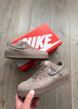 Стильные кроссовки nike air force 1 '07 mink brown