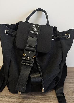 Рюкзак urban outfitters.
