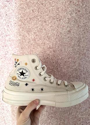 Высокие кеды converse с вышивкой