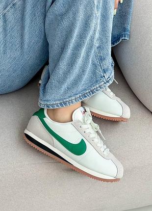 Кросівки жіночі nike cortez white/green