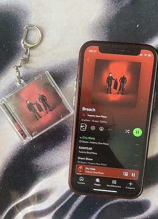 Брелок нфс сд диск twenty one pilots breach