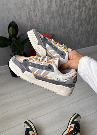 Adidas adi2000 beige/grey
