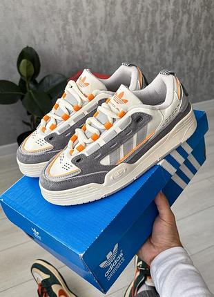 Adidas adi2000 beige/grey