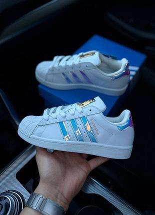 Жіночі кросівки  adidas superstar білий хамелеон
