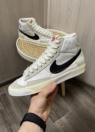 Чоловічі кросівки  nike  blazer 43р.
