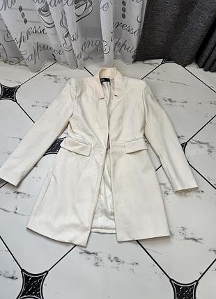 Подовжений жакет zara