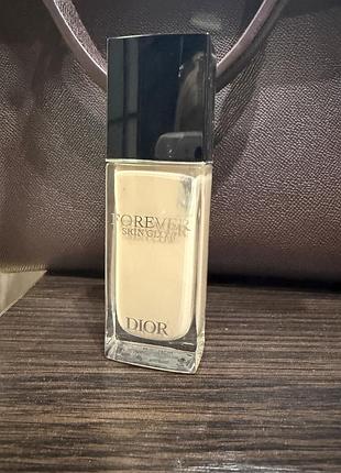 Тональная основа тональный крем dior forever skin glow 0n