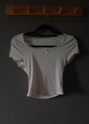 Біла кокет футболка топ з мереживом та бантиком coquette y2k shoujo cottagecore dollskill kawaii girly cutecore preppy