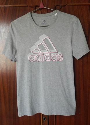 Мужская футболка adidas, размер s