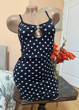 Нова облягаюча сукня zara в горошок 🖤