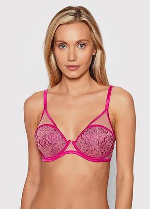 Бюстгальтер guess