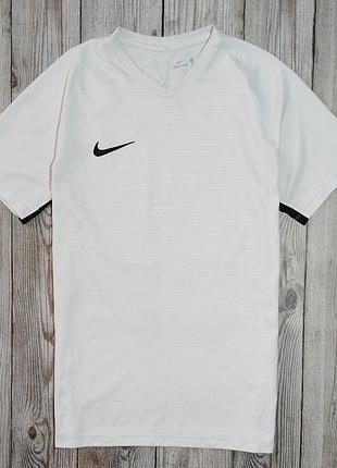 Футболка nike dri fit
