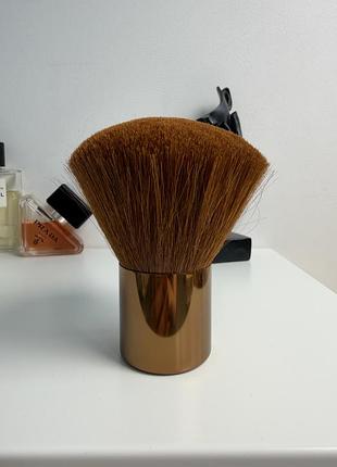 Guerlain terracotta kabuki brush пензюля ☝️ відправка здійснюється після повної оплати на карту.