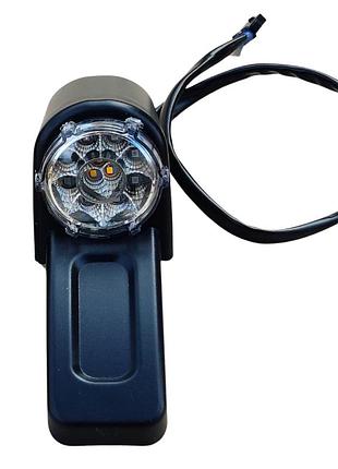 Задня фара 12v (шт) універсальна