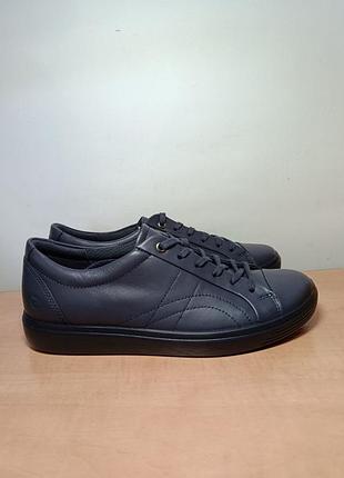 Женские кроссовкиecco classic sneaker 39р.