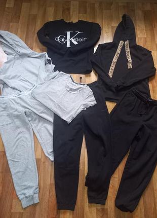 Продам спортивный костюм