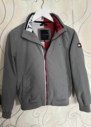 Вітровка куртка tommy hilfiger p.152