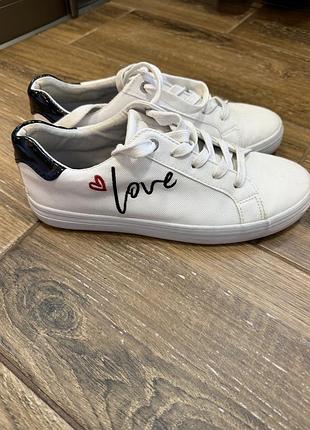 Кросівки graceland white love