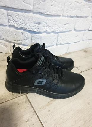 Кросівки skechers