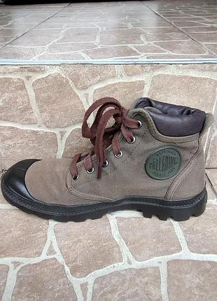 Ботинки туристические palladium pampa, 39.5(25) см.
