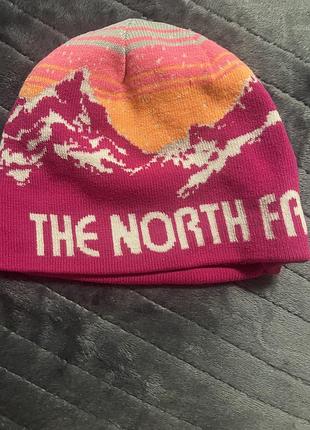 Ця дитяча шапка-біні the north face