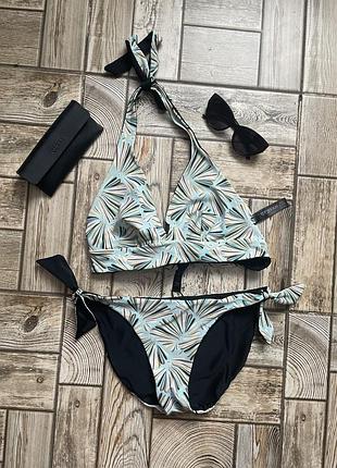 Новий двохсторонній купальник gorgeous 32dd (70-75d,e)s-m